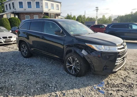 2018 Toyota Highlander Le from USA, damaged, VIN 5TDBZRFH2JS906200